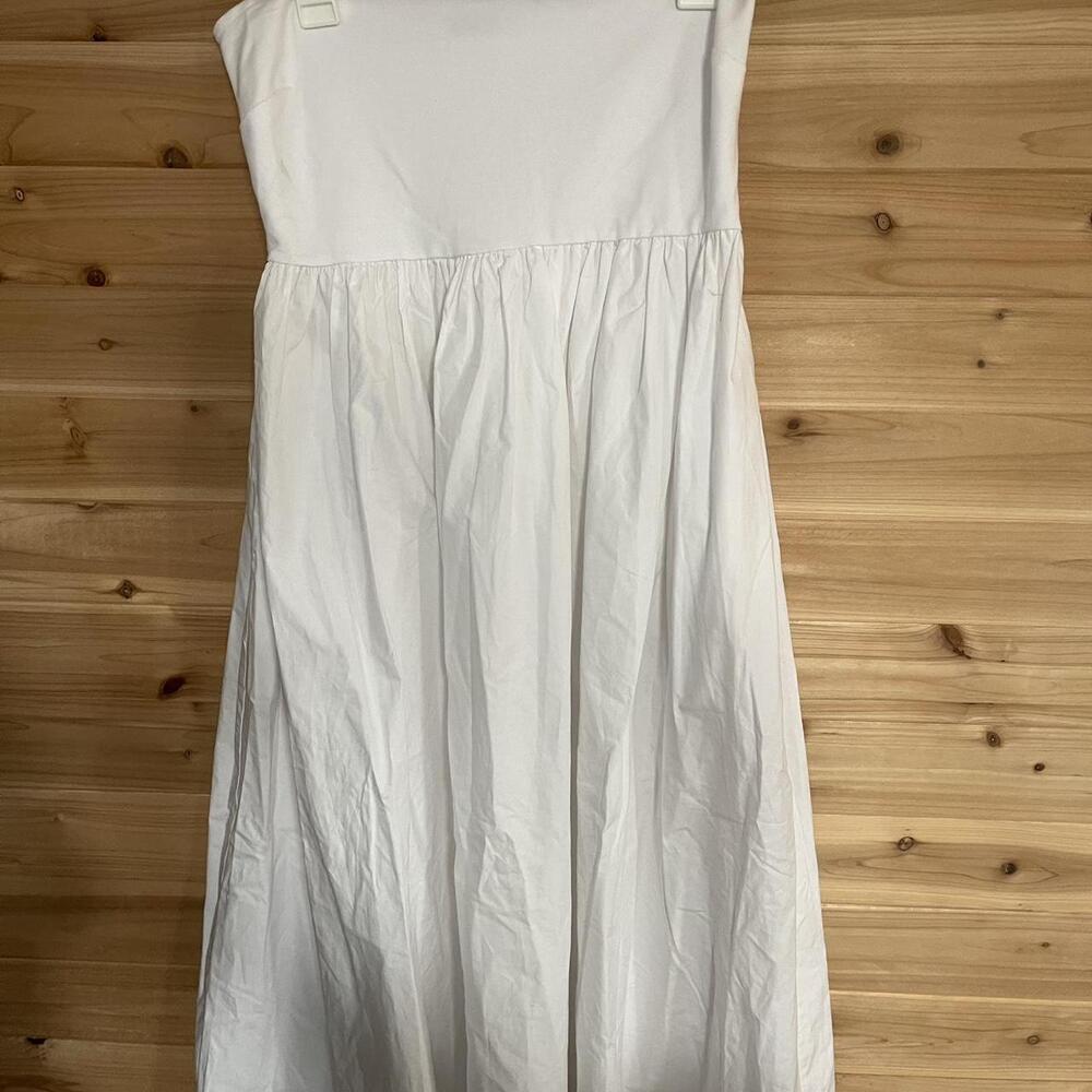 White Strapless Dress With Pockets